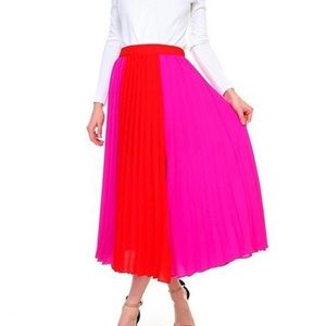 New Accordion pleated skirt